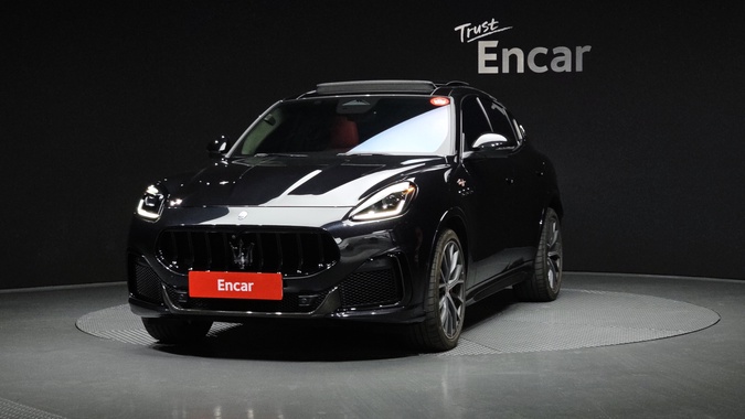 Maserati Grecale 2023