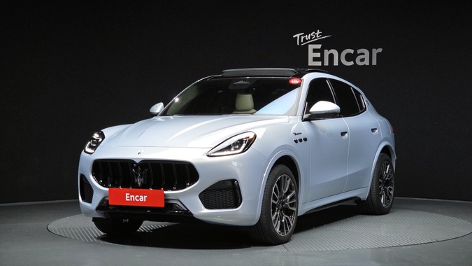 Maserati Grecale 2023