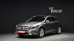 Mercedes-Benz GLA-Class 2015