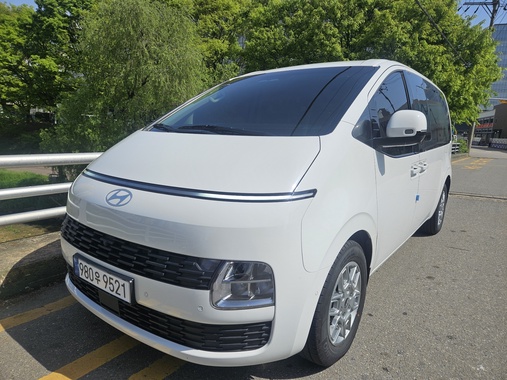 Hyundai Staria 2026