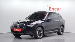 BMW iX3 2024