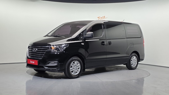 Hyundai Starex 2018
