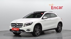 Mercedes-Benz GLA-Class 2019