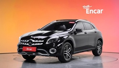 Mercedes-Benz GLA-Class 2019