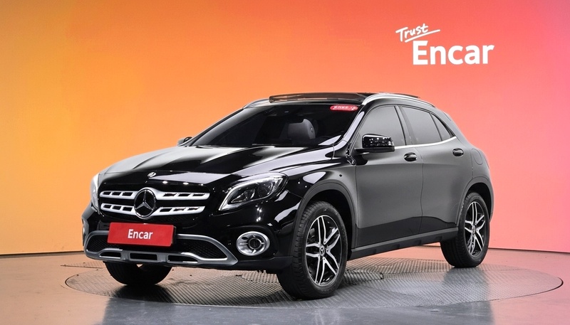 Mercedes-Benz GLA-Class