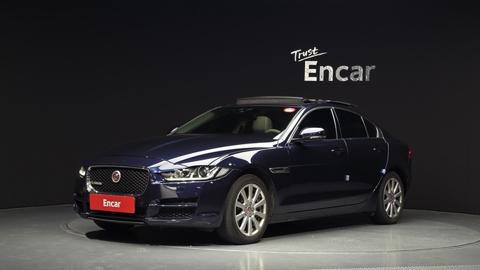 Jaguar XE 2017
