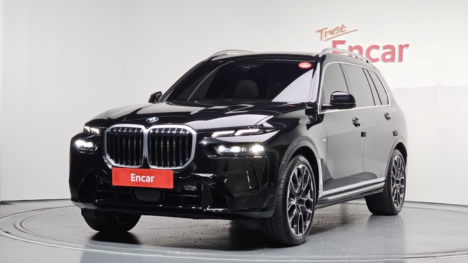 BMW X7 2024