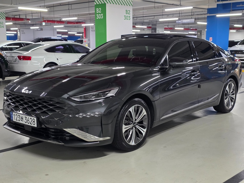 Kia K8