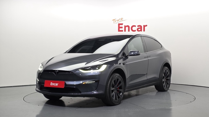 Tesla Model X 2023