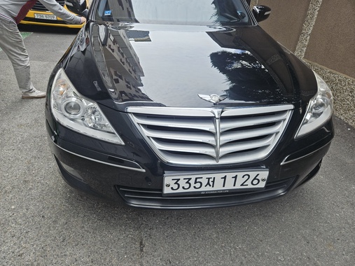 Hyundai Genesis 2008