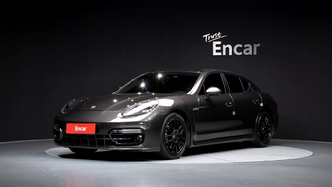 Porsche Panamera 2012