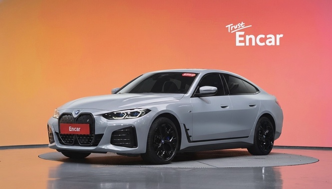 BMW i4 2023