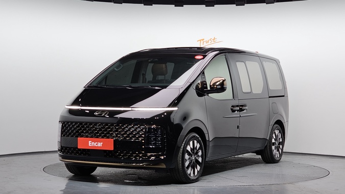 Hyundai Staria 2024