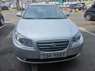 Hyundai Avante 2009