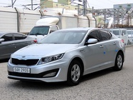 Kia K5 2011