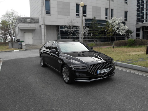 Genesis G90 2019
