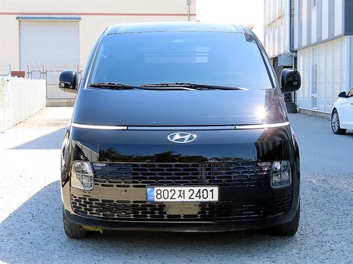 Hyundai Staria 2023