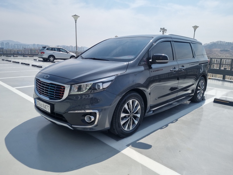 Kia Canival