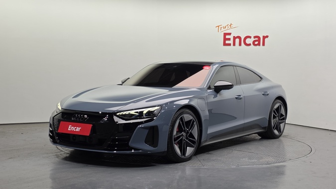 Audi RS e-tron GT 2023