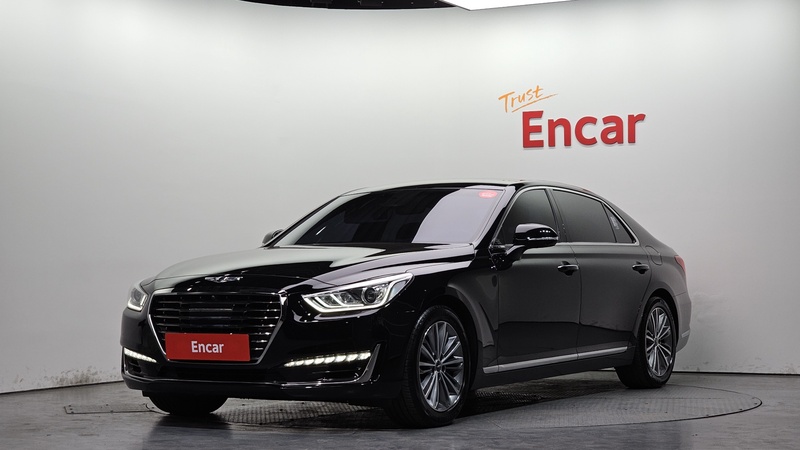 Genesis EQ900