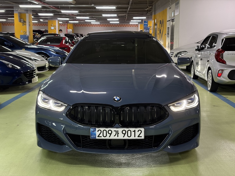 BMW 8 Series