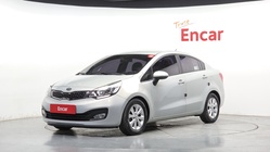 Kia pride 2011