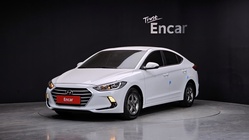Hyundai Avante 2015