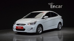 Hyundai Accent 2013