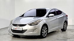 Hyundai Avante 2012