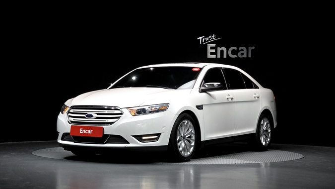Ford Taurus 2015