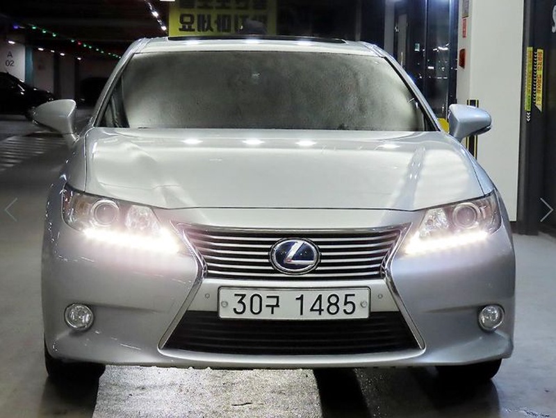 Lexus ES