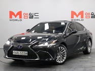 Lexus ES 2021