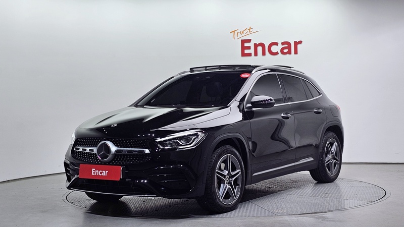 Mercedes-Benz GLA-Class