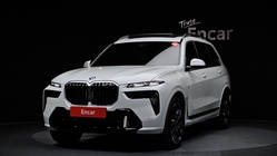 BMW X7 2025