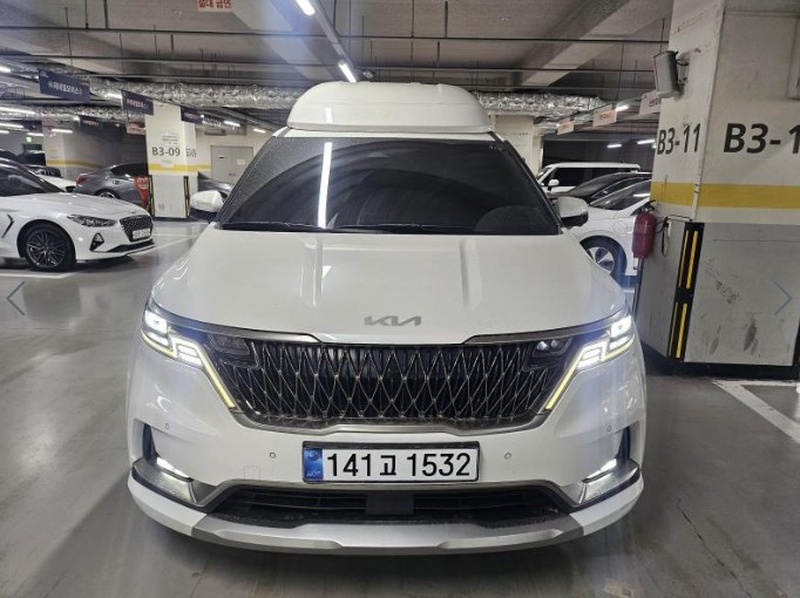Kia Canival