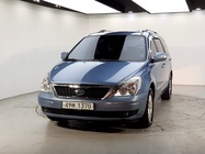 Kia Carnival 2012