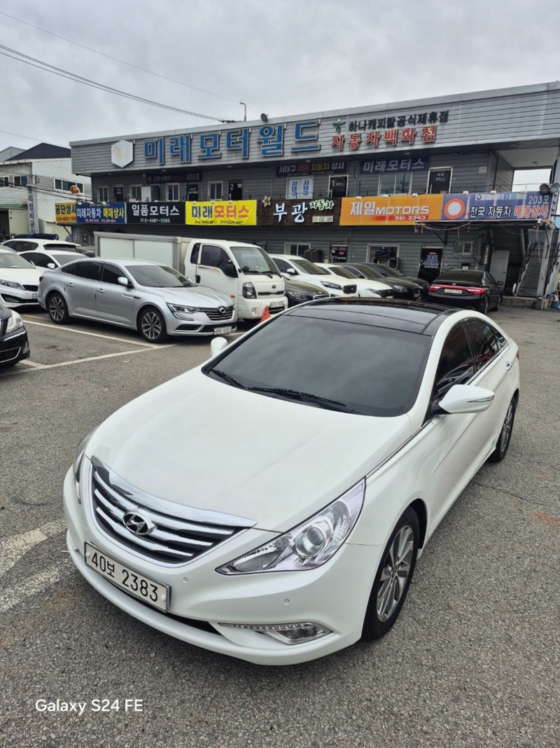Hyundai Sonata