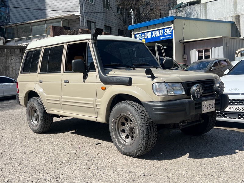Hyundai Galloper