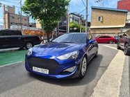 Hyundai Genesis 2012