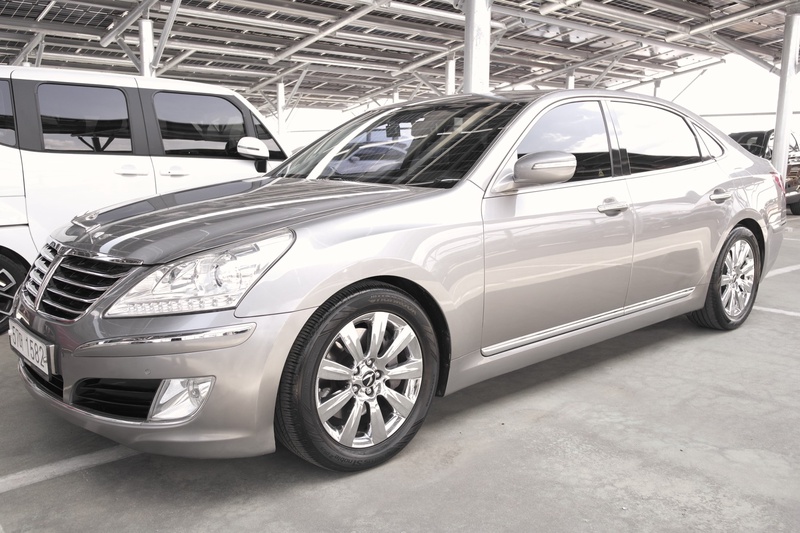 Hyundai Equus