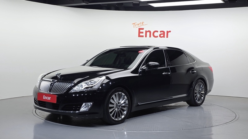 Hyundai Equus