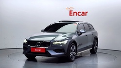 Volvo V60 2020