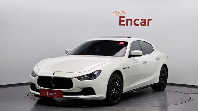 Maserati Ghibli 2015