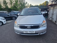 Kia Canival 2012