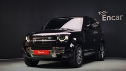 Land Rover Defender 2024