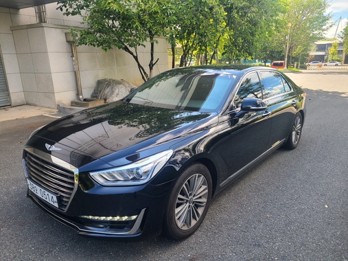Genesis EQ900 2016