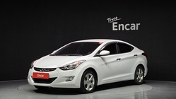 Hyundai Avante 2013