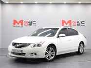 Nissan Altima 2012