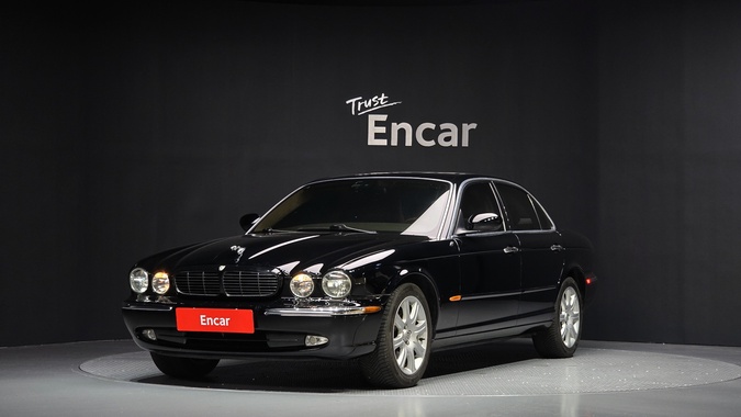 Jaguar XJ8 2004