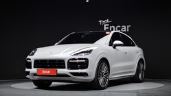 Porsche Cayenne 2021